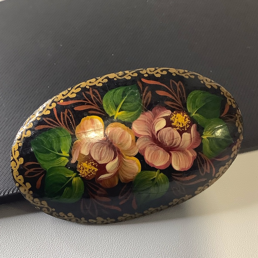 Black lacquer Russian Floral Hand-Painted Brooch